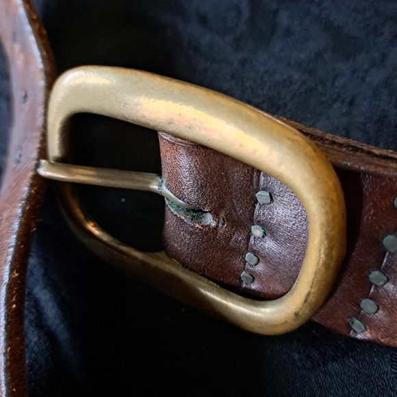 Belts - Picture 2 of 10